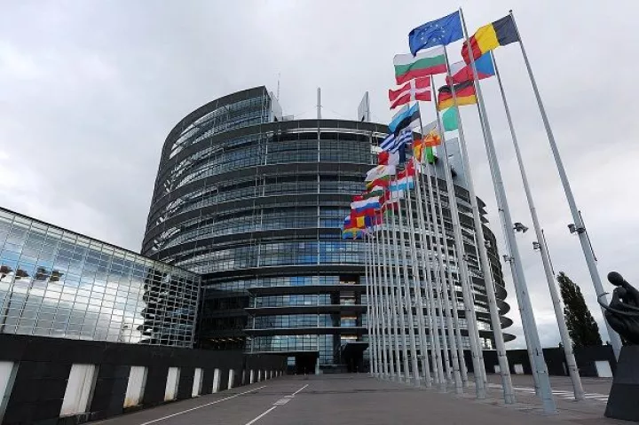 Τι σόϊ γραφειοκρατία είναι η Ευρωπαϊκή Επιτροπή;   