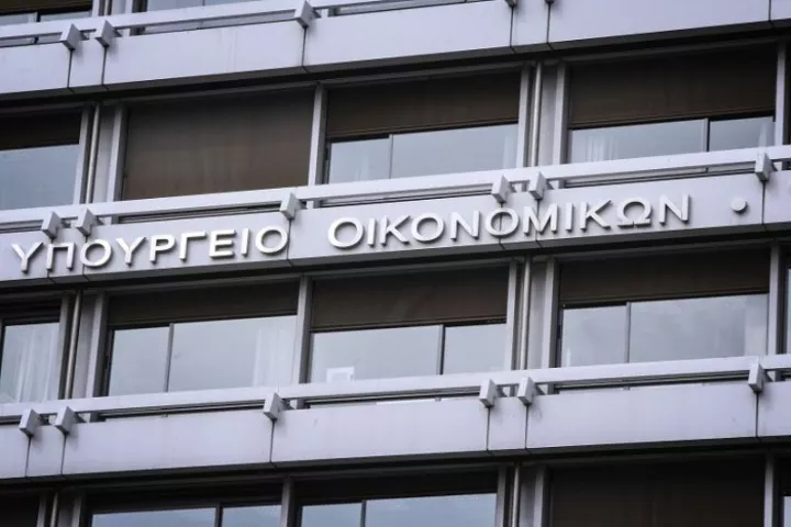 Αύξηση φορολογικών εσόδων κατά 125 εκατ. ευρώ τον Σεπτέμβριο