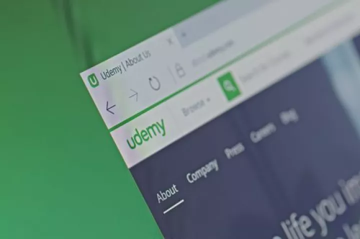 Εκπαίδευση χωρίς σχολείο: Το πείραμα της Udemy.com