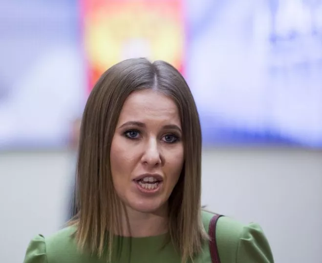 H υποψήφια για τις ρωσικές εκλογές K. Sobchak μεταβαίνει στις ΗΠΑ για να θέσει το ζήτημα των κυρώσεων
