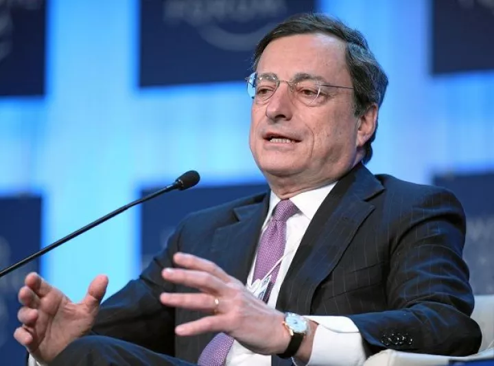 M. Draghi: Υπακούμε στο νόμο και όχι στους πολιτικούς