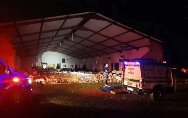 Νότια Αφρική: Δεκατρείς νεκροί πιστοί σκοτώθηκαν όταν κατέρρευσε τοίχος εκκλησίας