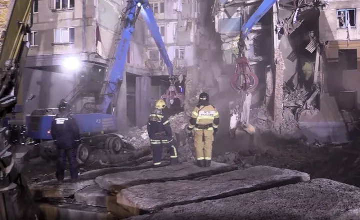 Ρωσία: Ολοκληρώθηκε η επιχείρηση διάσωσης στην πολυκατοικία που κατέρρευσε - 39 νεκροί