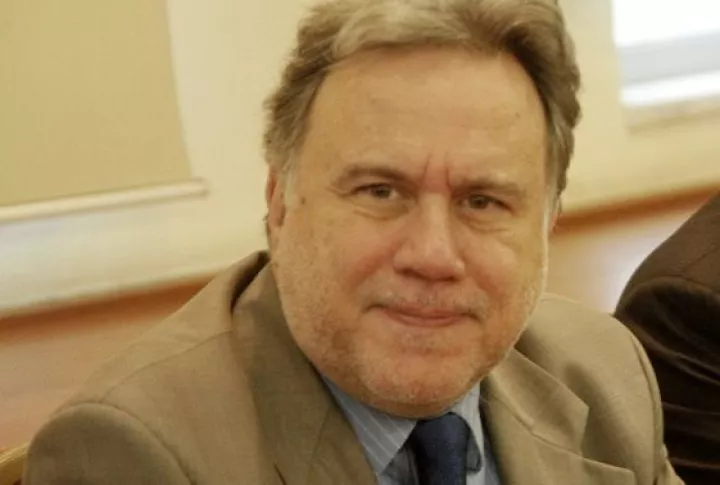 Απίστευτες γκάφες που κοστίζουν ακριβά έκρυβε το ασφαλιστικό