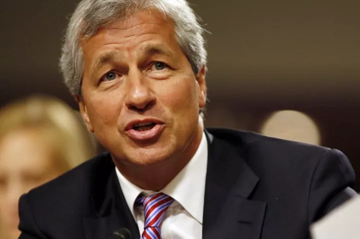 ΗΠΑ: Σύμβουλοι του D. Trump σκέφτονται τον CEO της JPMorgan για υπουργό Οικονομικών