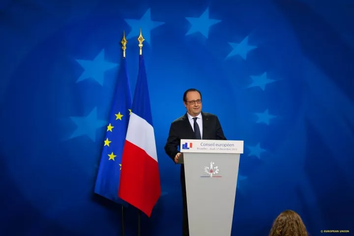 Χάνει έδαφος δημοσκοπικά ο Hollande για την προεδρία της Γαλλίας
