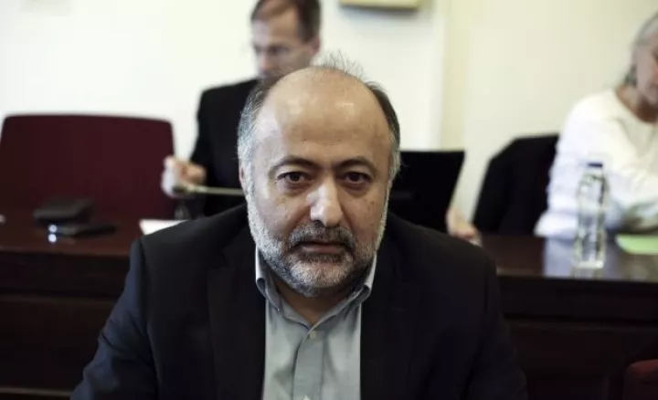 Το μήνυμα του Macron και οι εξελίξεις στο ΠΑΣΟΚ