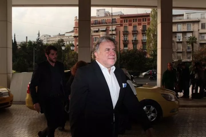 Χάσμα αγεφύρωτο στην πρώτη συνάντηση Κατρούγκαλου-θεσμών για τα εργασιακά