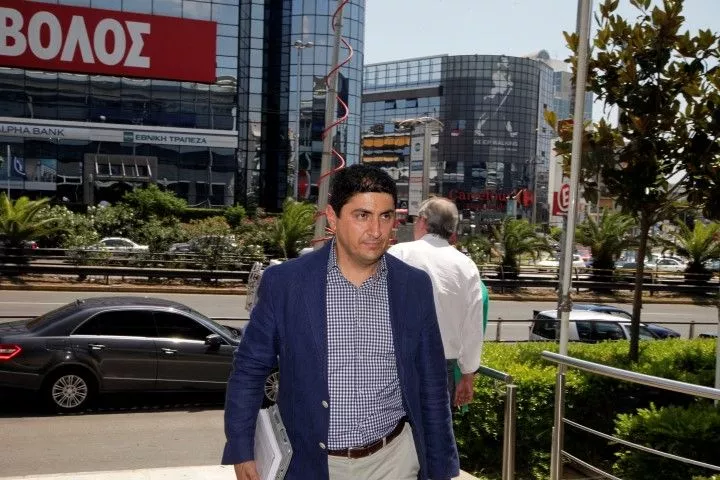 ΝΔ: Βλέπει σύντομα εκλογές και προαναγγέλλει "Χάρτα Αλληλεγγύης" το φθινόπωρο