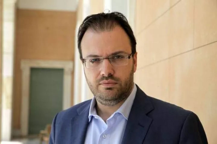 Θεοχαρόπουλος: Στον ΣΥΡΙΖΑ βρίσκονται σε ένα παράλληλο σύμπαν