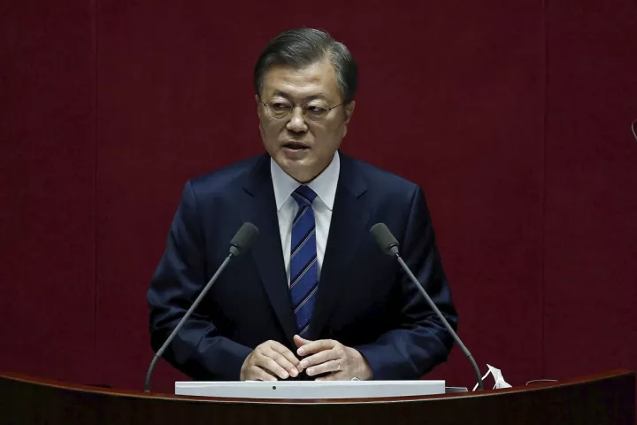 Νότια Κορέα: Ο πρόεδρος Μουν προειδοποιεί για αυστηρότερους περιορισμούς, έπειτα από δύο ημέρες με ρεκόρ κρουσμάτων