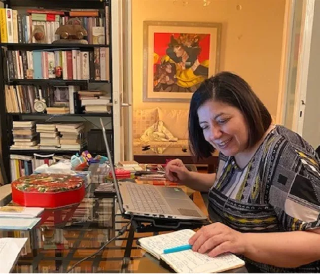 «Το κυνηγάω από τόμο σε τόμο, υπενθυμίζοντας ότι είμαι η δημιουργός του»