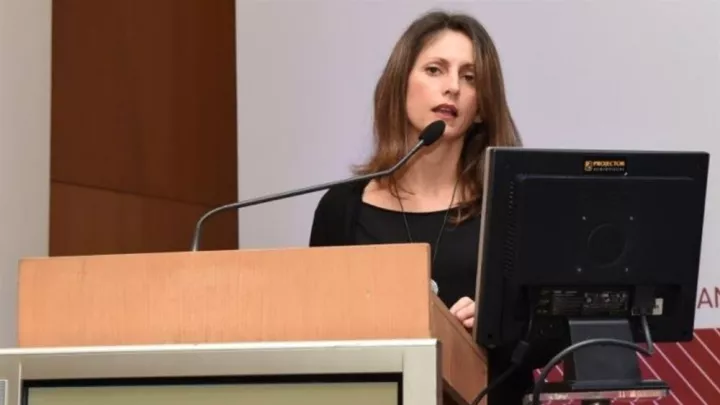 Β. Σύψα: Mε τη μετάλλαξη Δέλτα είναι σαν να τρέχουμε προς τέρμα που μετακινείται