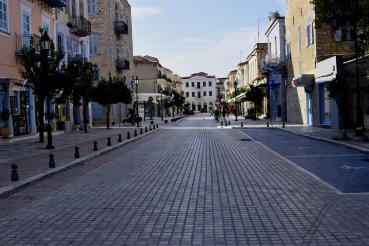 Σε σκληρό lockdown η Αρκαδία, στο «κόκκινο» το Ναύπλιο