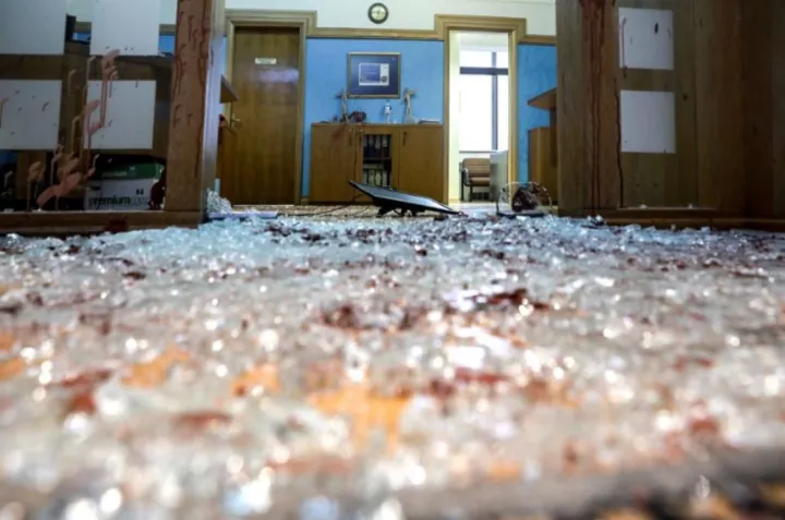 Η βία στα πανεπιστήμια ντροπιάζει τη δημοκρατία