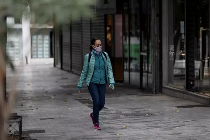 Δ. Σαρηγιάννης: Άνοιγμα της αγοράς στις 21 Δεκεμβρίου-Διατήρηση των SMS