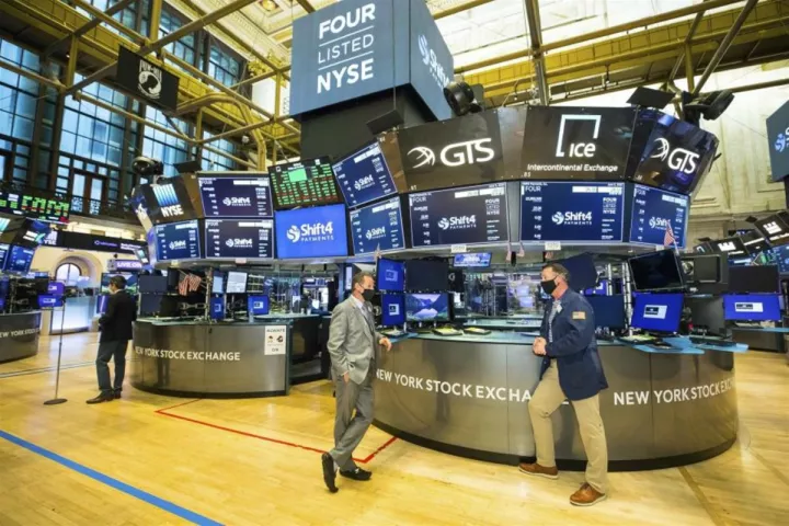 Wall Street: Κέρδη για τους δείκτες με οδηγό τα αποτελέσματα των τραπεζών