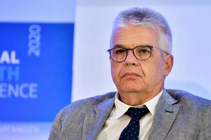 Τι να κάνουμε για να αποφύγουμε νέο lockdown και τρίτο κύμα κορονοϊού