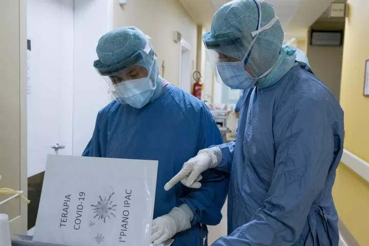 Βόρεια Ιταλία: Έκλεισαν οι θάλαμοι Covid 19 του νοσοκομείου του Kοντόνιο