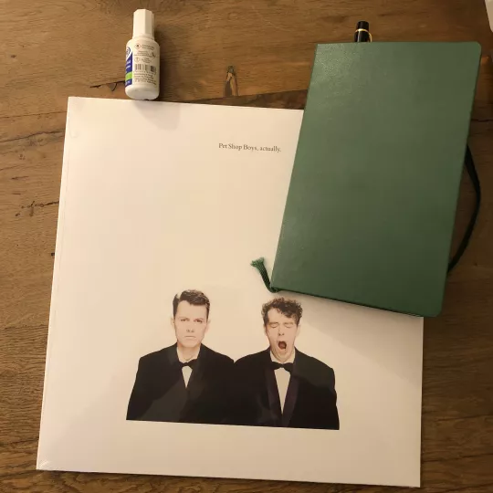 Βαγγέλης Προβιάς: «Προσεύχομαι να είναι ένα μυθιστόρημα που θα κάνει πάταγο&#8230; στο ψυχικό μου τοπίο!»