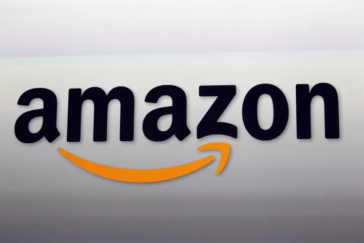 Βρετανία: Η Amazon προσέλαβε πέρυσι 15.000 περισσότερους εργαζομένους από τις αρχικές προβλέψεις