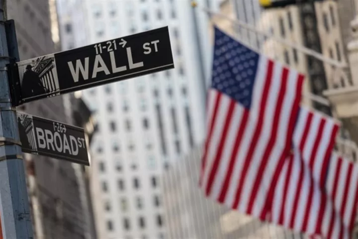 Αmazon και πόλεμος βυθίζουν τη Wall Street - Βουτιά άνω του 3% στο Nasdaq