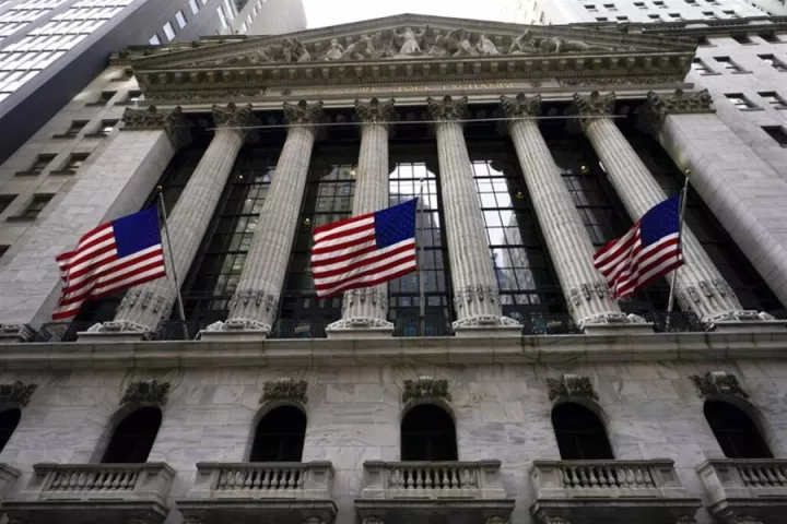 Στο πράσινο η Wall Street με μπροστάρη τον Nasdaq