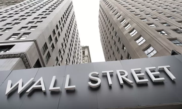 Συνεχίζεται το «sell-off του Απριλίου» στη Wall Street - Υποχωρεί 3% η Twitter