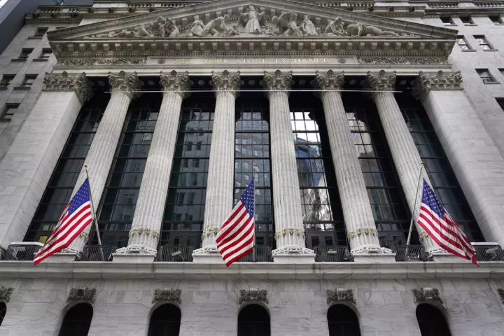 S&P 500: Κλείνει το 2021 με κέρδη 27% - Υποχώρηση στην τελευταία συνεδρίαση του έτους 